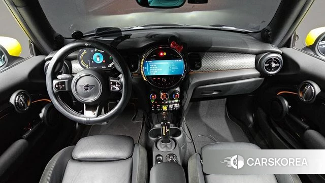 Mini Cooper Electric id 4517267 из Кореи 29