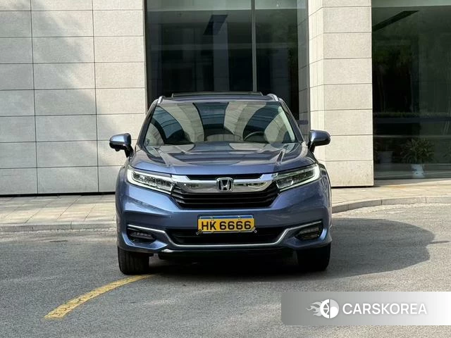 Honda Crown Road id 4367386 из Китая 16