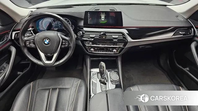 BMW 5 Series (G30) id 3101959 из Кореи 17