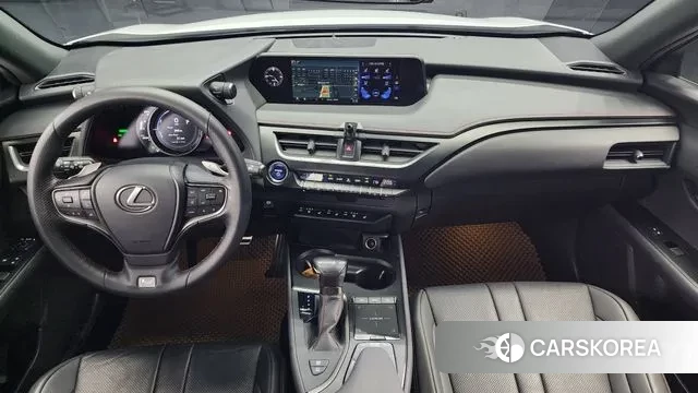 Lexus UX250h id 3094708 из Кореи 17