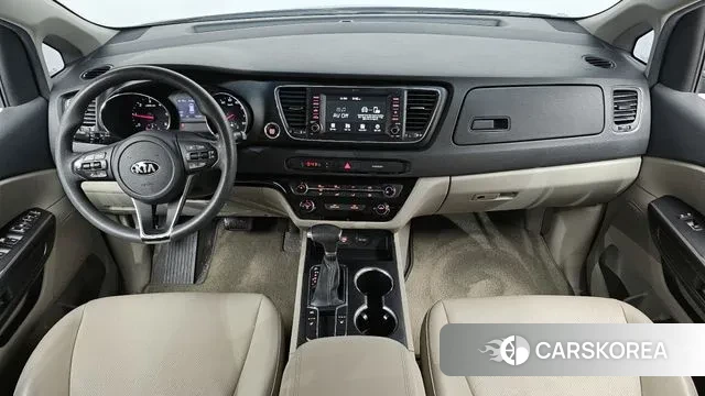 Kia The New Carnival id 3622360 из Кореи 17