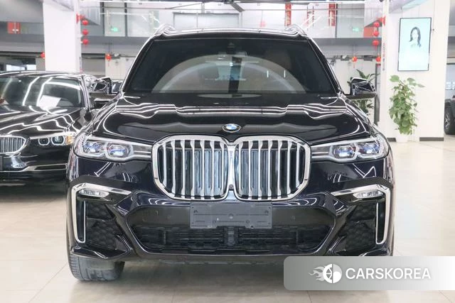 BMW X7 id 4271660 из Китая 23