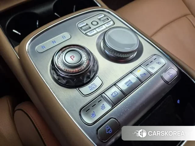 Genesis G90 (RS4) id 3289720 из Кореи 16