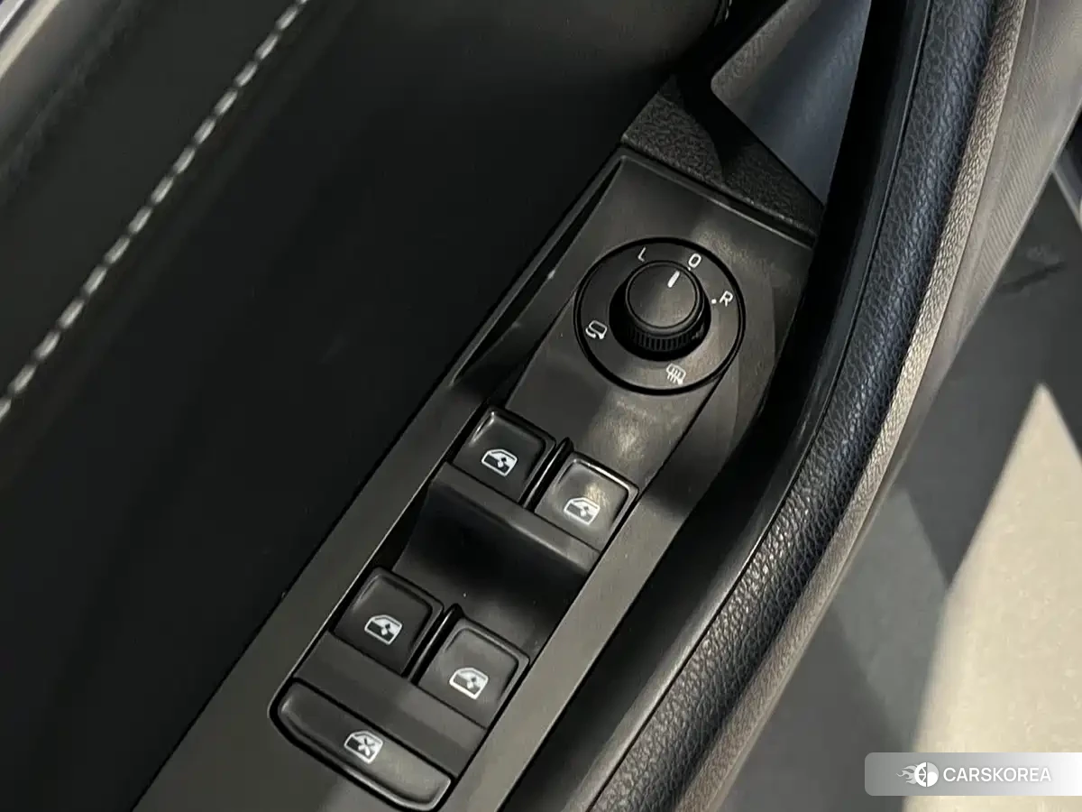 Skoda Superb id 4589322 из Китая 18