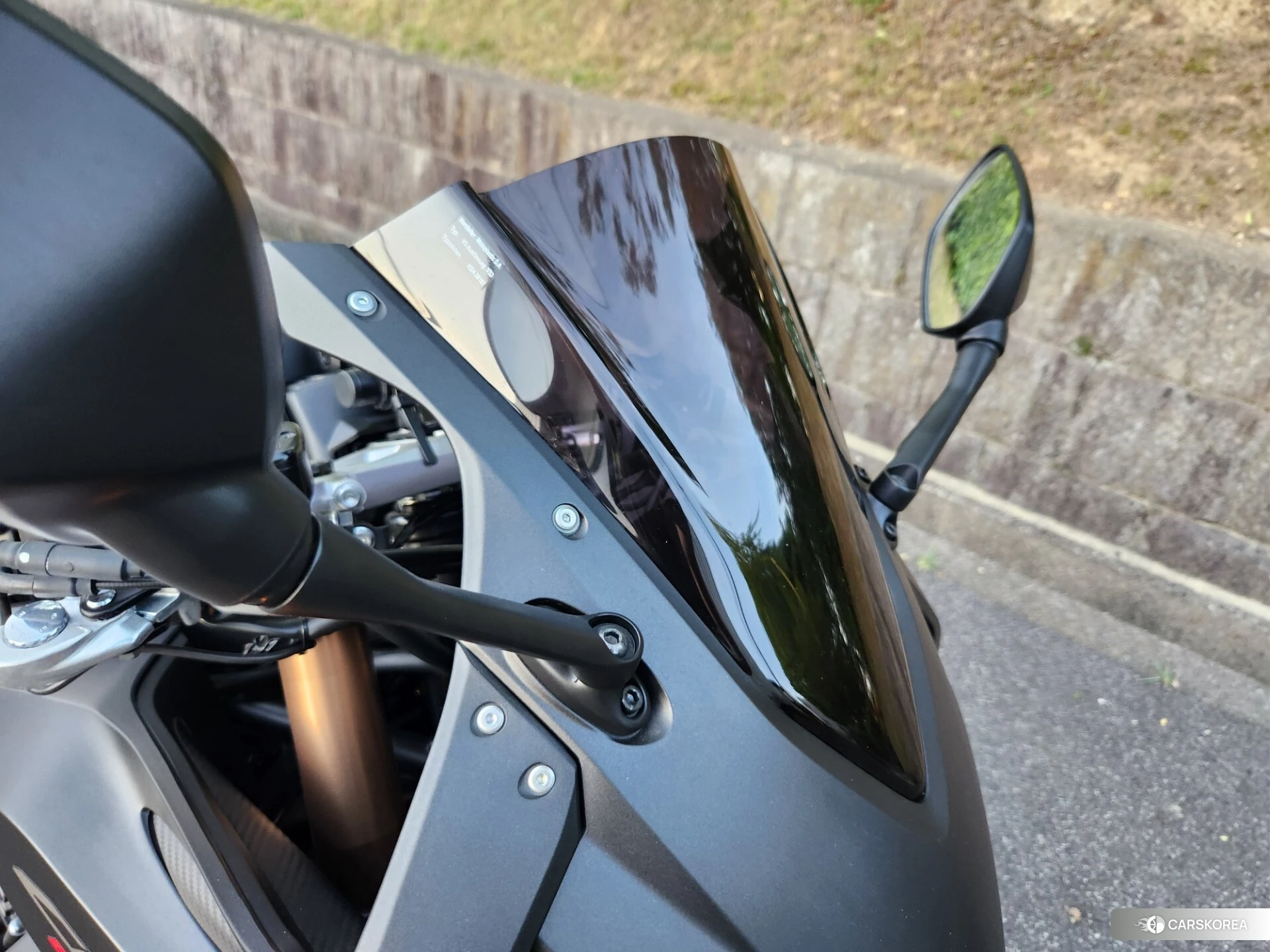 Проданный Honda CBR650R id 4373902 из Японии, фото 7