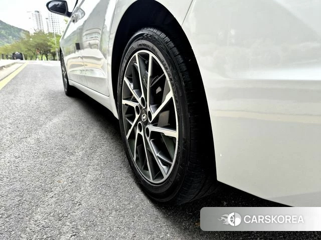 Hyundai The New Avante AD id 4188448 из Кореи 17