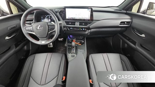 Lexus UX300h id 4479920 из Кореи 28