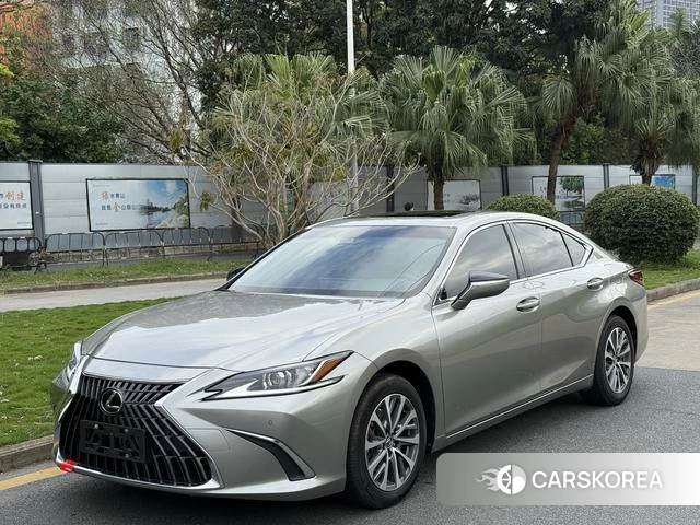 Lexus ES id 4277367 из Китая 11