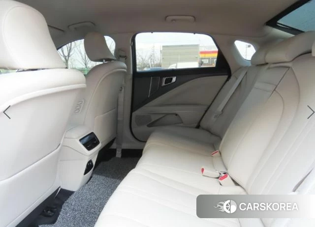 Kia The New K8 id 3891065 из Кореи 17