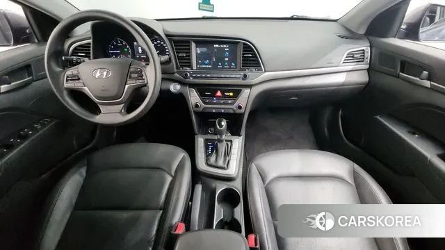 Hyundai Avante AD id 3505399 из Кореи 17