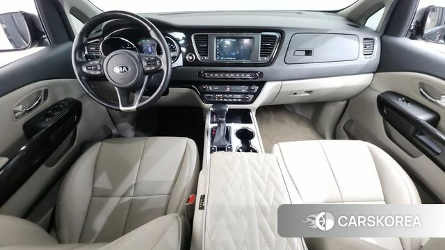 Kia The New Carnival id 4459122 из Кореи 31