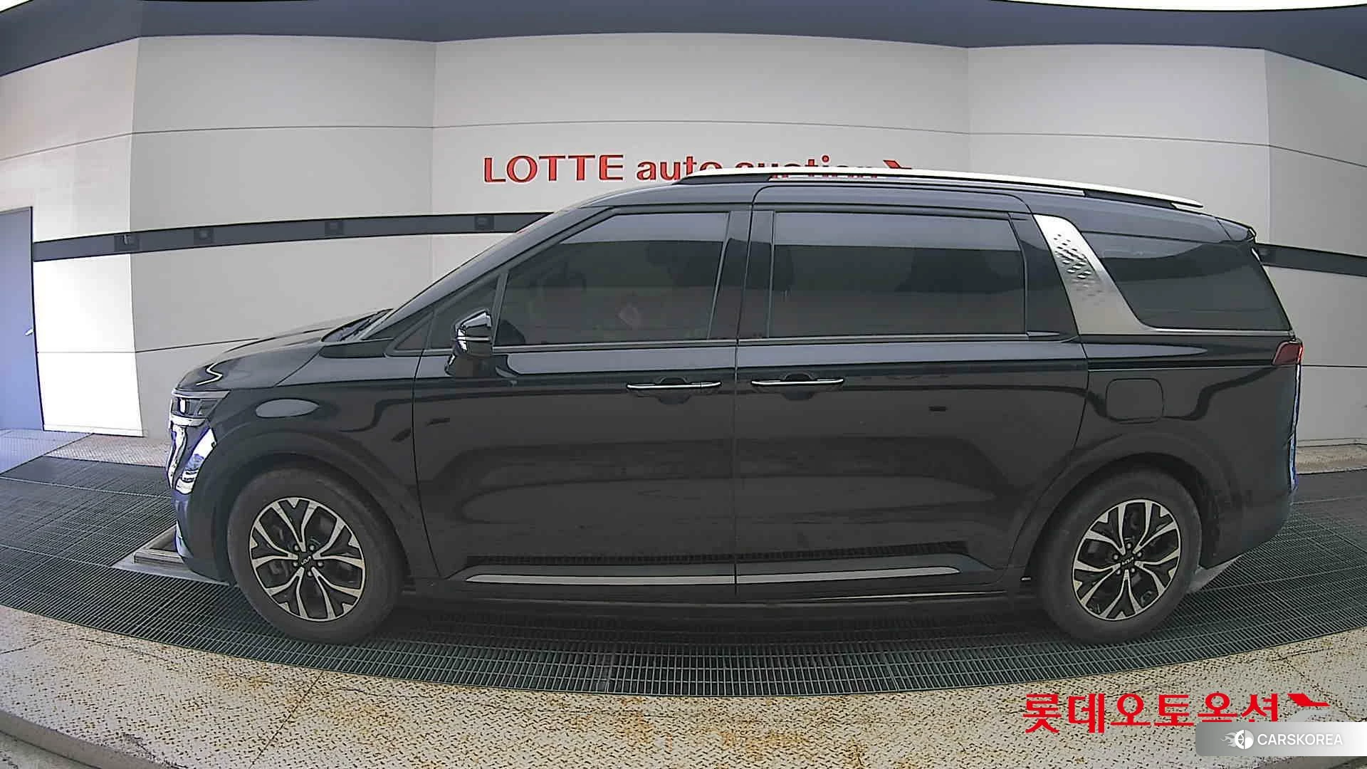 Kia Carnival id 4902344 из Кореи 33