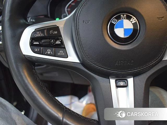 BMW 5 Series (G30) id 3866409 из Кореи 17