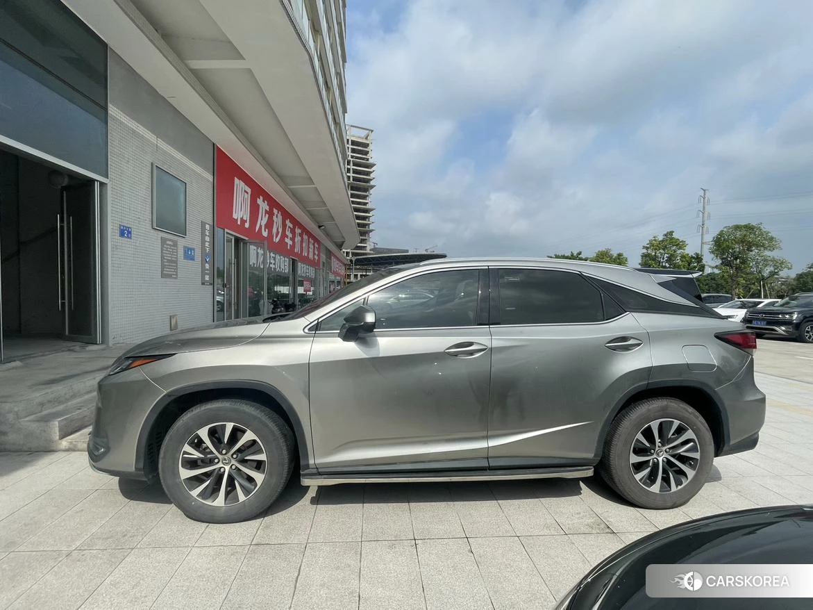 Lexus RX id 4420335 из Китая 7