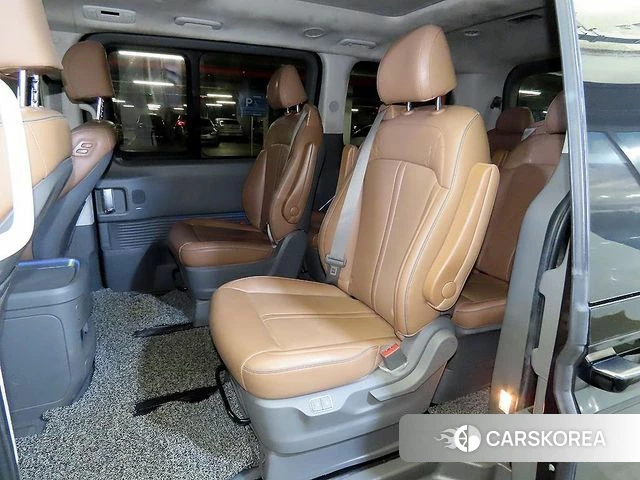 Hyundai Staria id 3954431 из Кореи 17