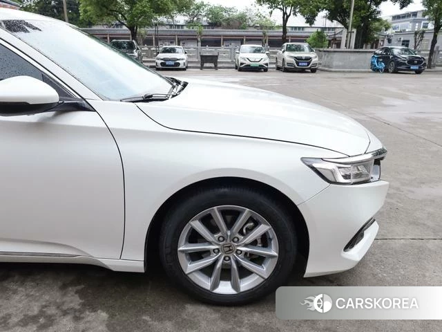Honda Accord id 4348647 из Китая 27