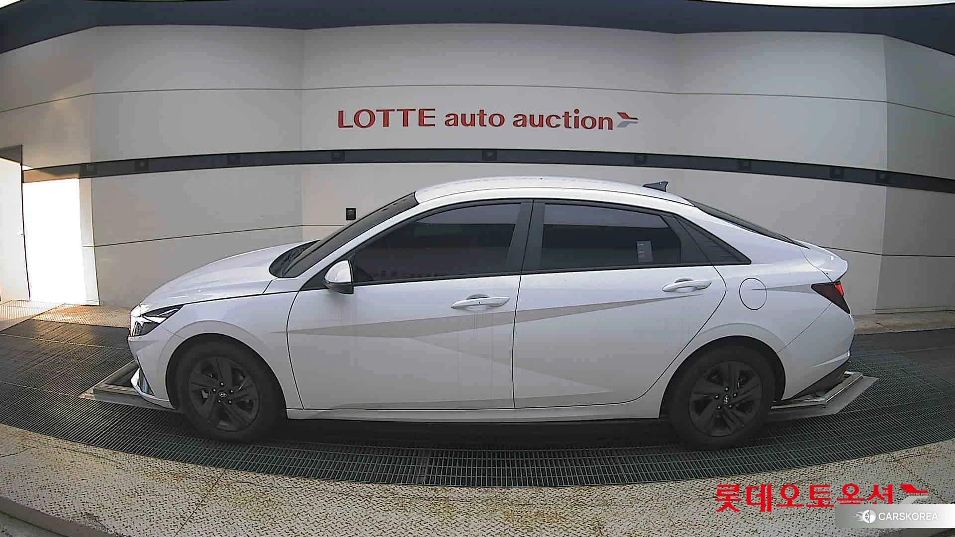 Hyundai Avante Hybrid id 4909261 из Кореи 35