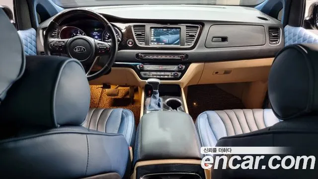 Kia The New Carnival id 2727004 из Кореи 17