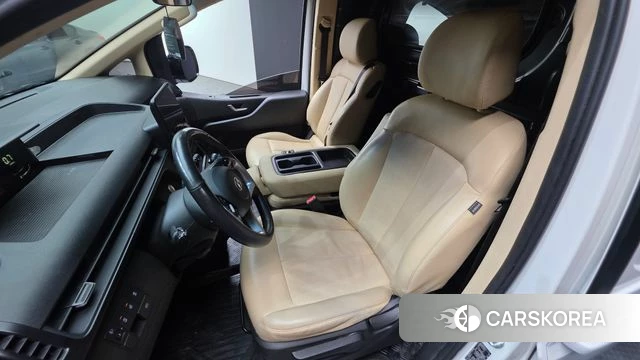 Hyundai Staria id 3940732 из Кореи 17