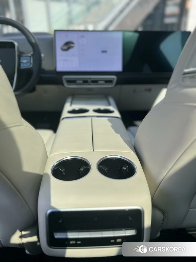 Ideal car Ideal L8 id 3907832 из Китая 16