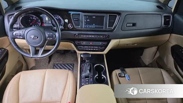 Kia The New Carnival id 3459709 из Кореи 17