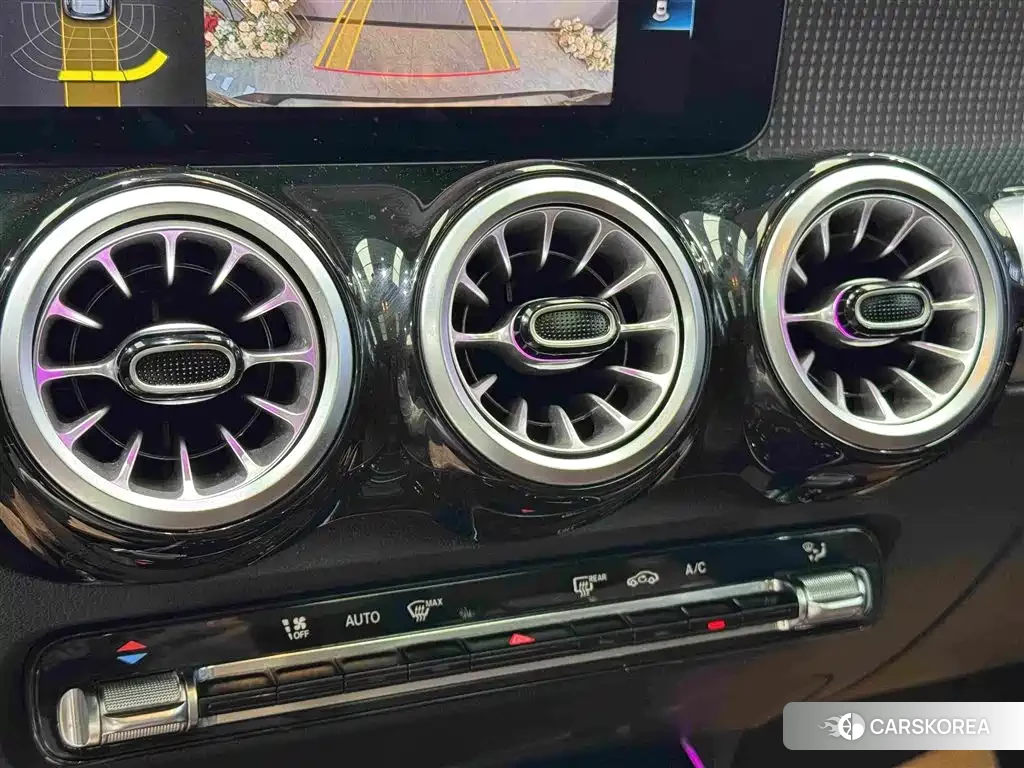 Mercedes-Benz GLB id 4606946 из Китая 20