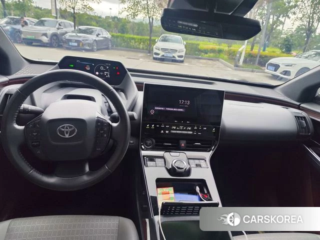 Toyota FAW bZ4X id 4335193 из Китая 8