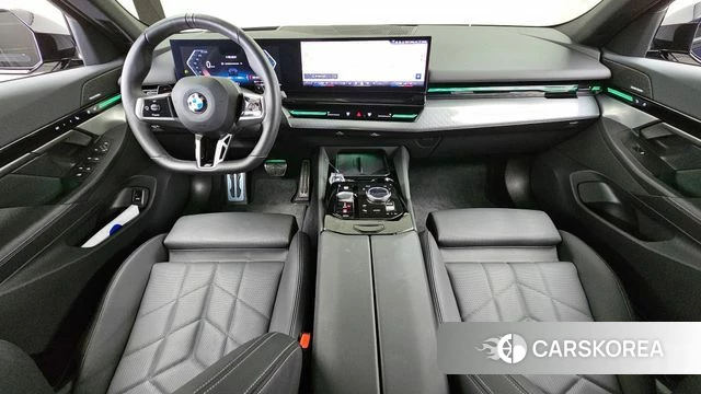 BMW 5 Series (G60) id 4635311 из Кореи 32