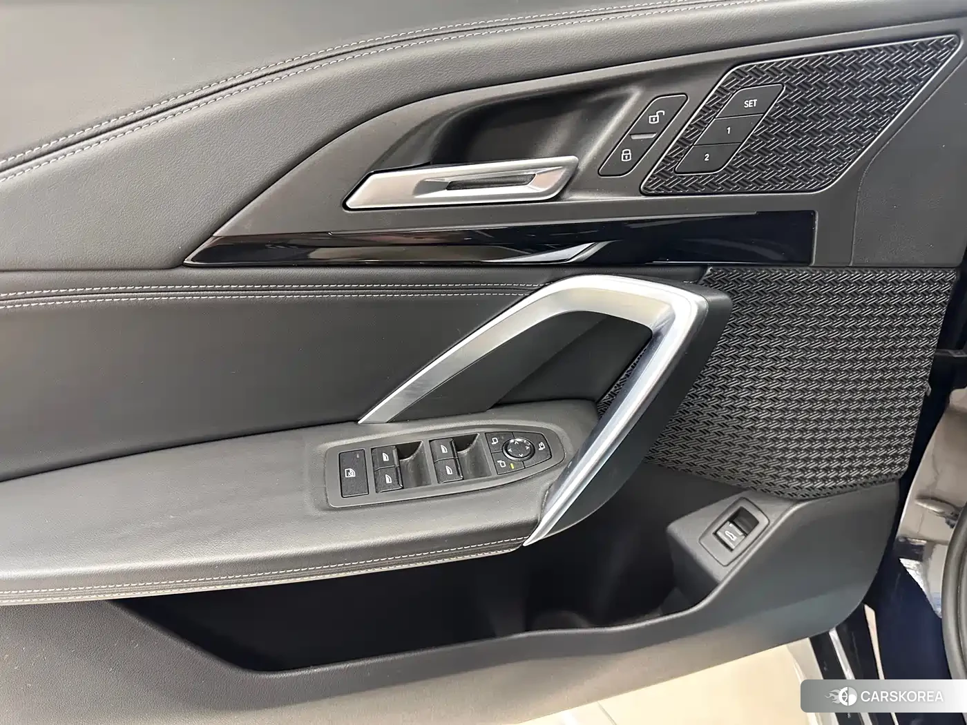 BMW X1 id 4681156 из Китая 15