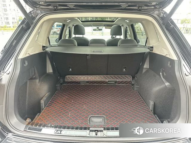 Volkswagen Tiguan L id 4217513 из Китая 17