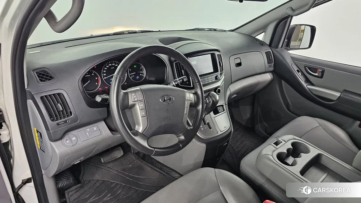 Hyundai The New Grand Starex id 2068787 из Кореи 17