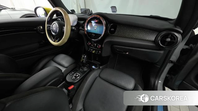 Mini Cooper Electric id 4848677 из Кореи 28