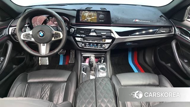 BMW 5 Series (G30) id 4477171 из Кореи 30