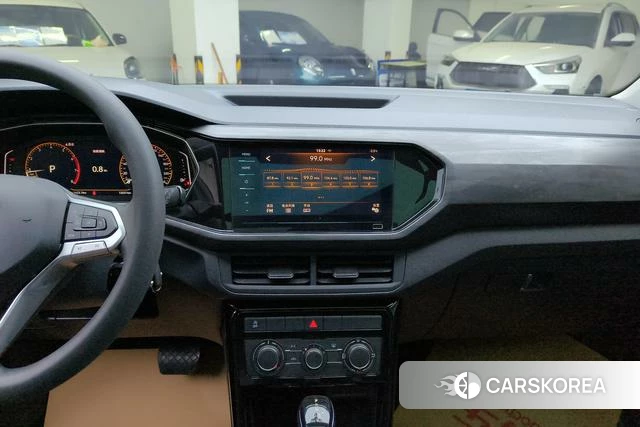 Volkswagen Exploring the shadow id 4212498 из Китая 14