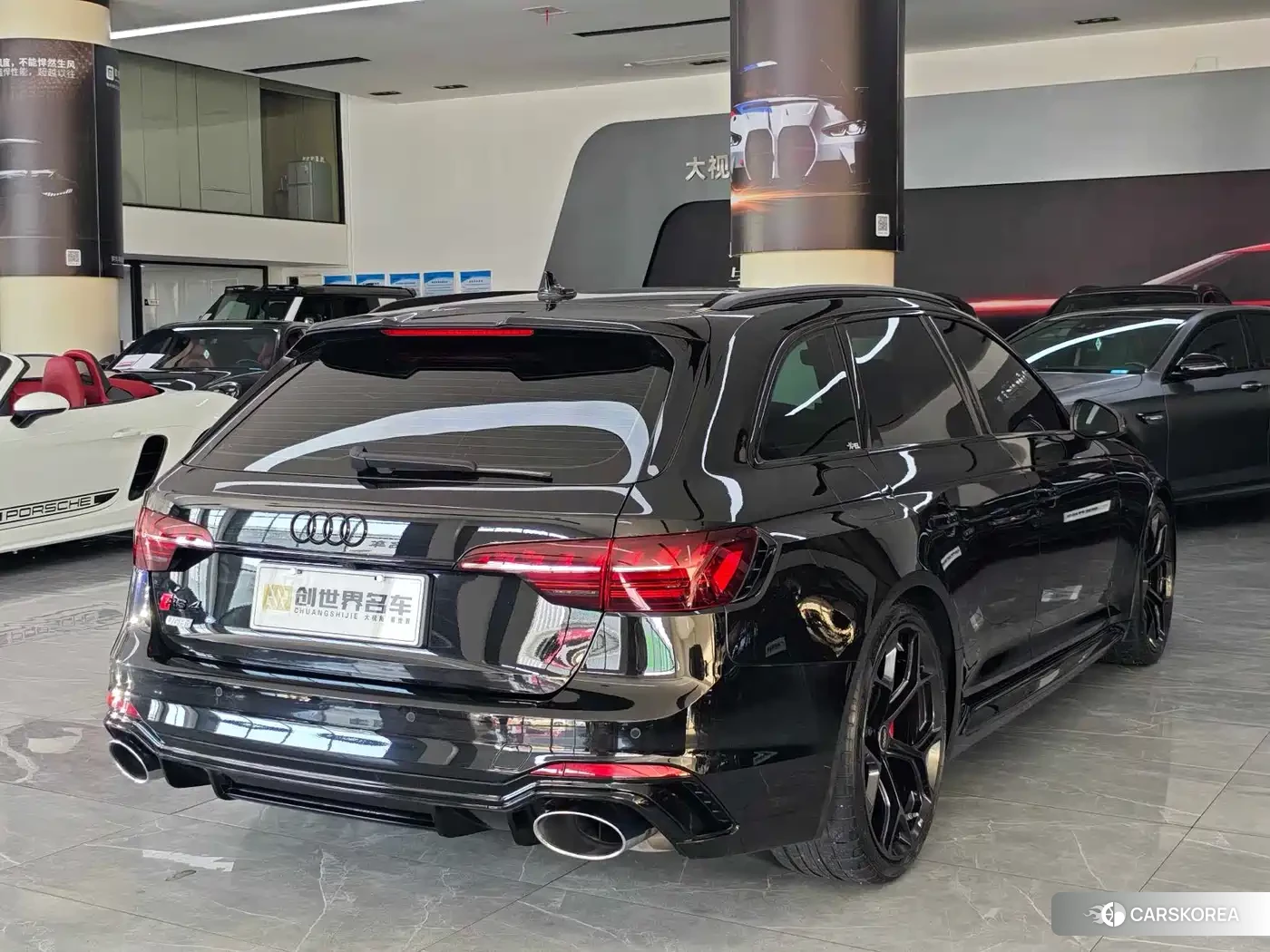 Audi RS 4 id 4570594 из Китая 14