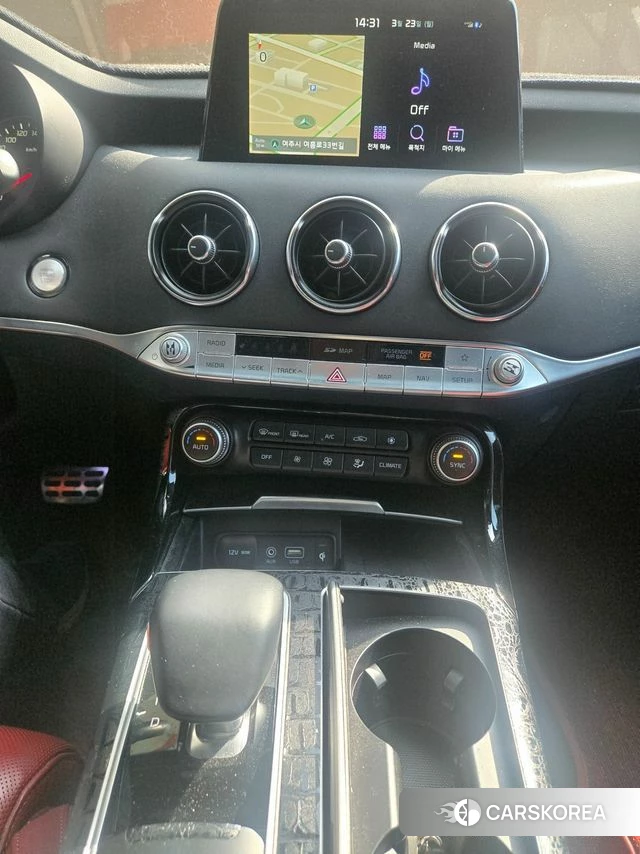 Kia Stinger id 3853148 из Кореи 8