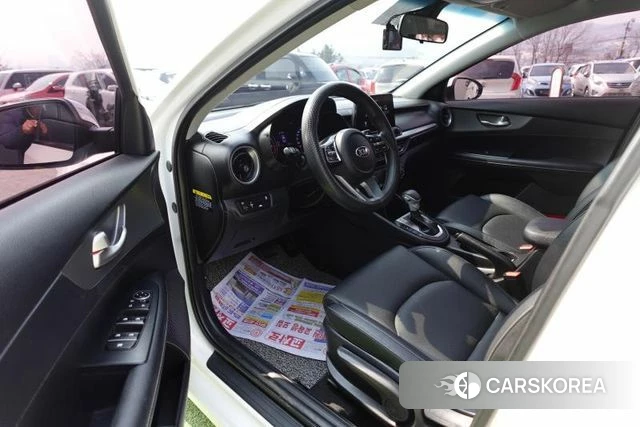 Kia Come New K3 id 3807995 из Кореи 17