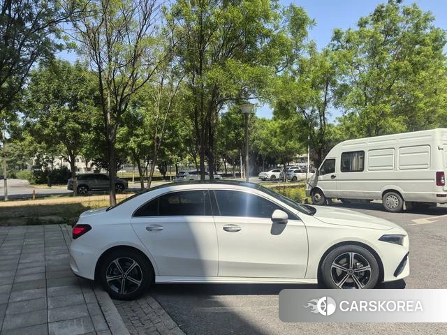 Mercedes-Benz Class A id 4291429 из Китая 13