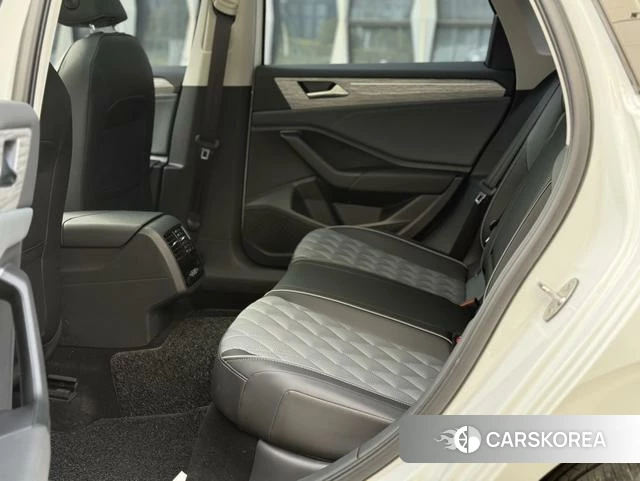 Volkswagen Sagitar id 4260057 из Китая 21