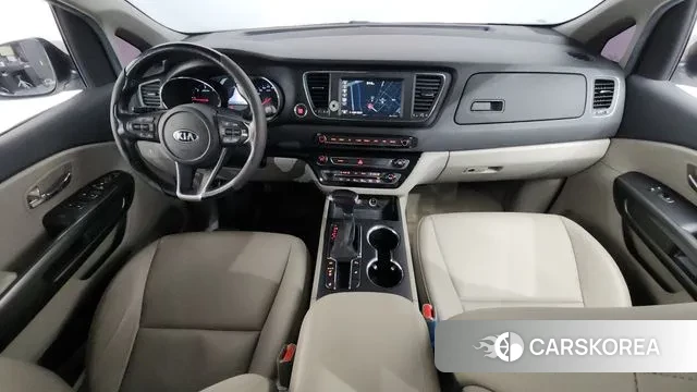 Kia The New Carnival id 3525843 из Кореи 17