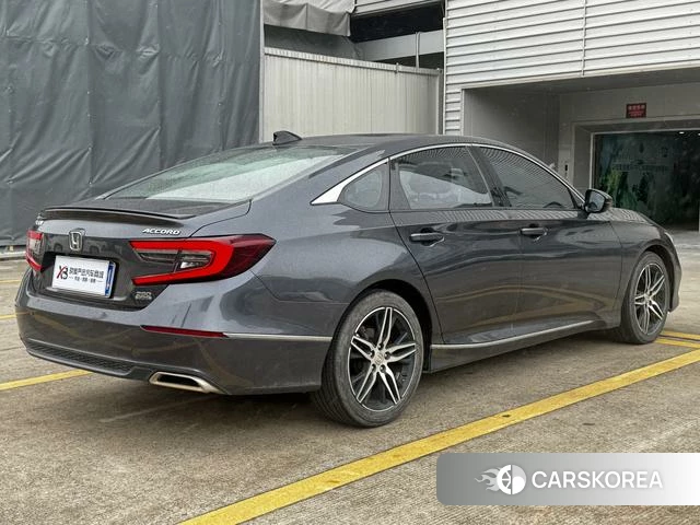 Honda Accord id 4380609 из Китая 14
