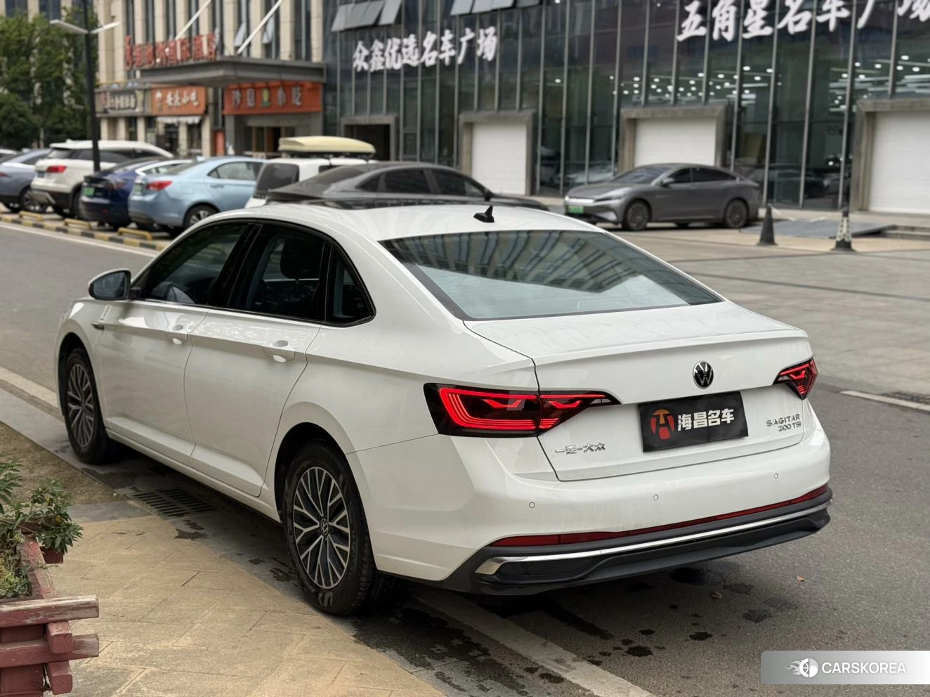 Volkswagen Sagitar id 4461948 из Китая 7
