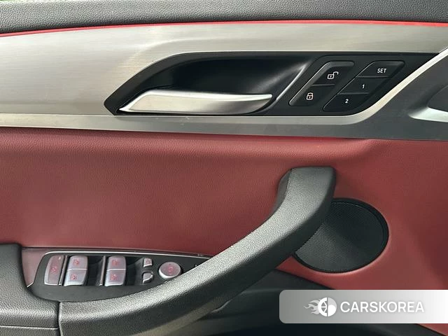 BMW X4 id 4213346 из Китая 21