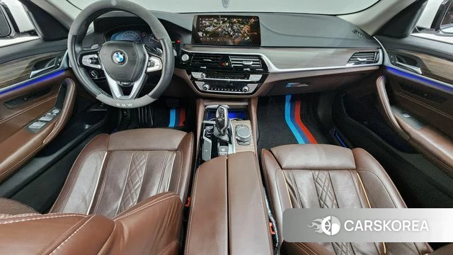 BMW 5 Series (G30) id 4384367 из Кореи 32