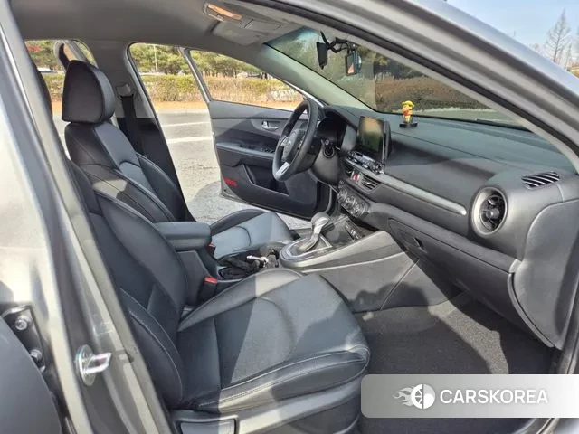 Kia Come New K3 id 3641705 из Кореи 16