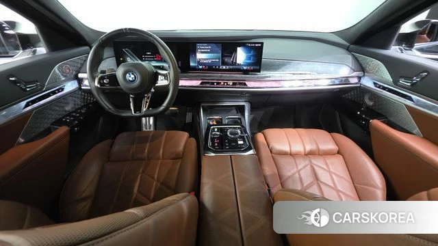 BMW 7 Series (G70) id 4725677 из Кореи 17