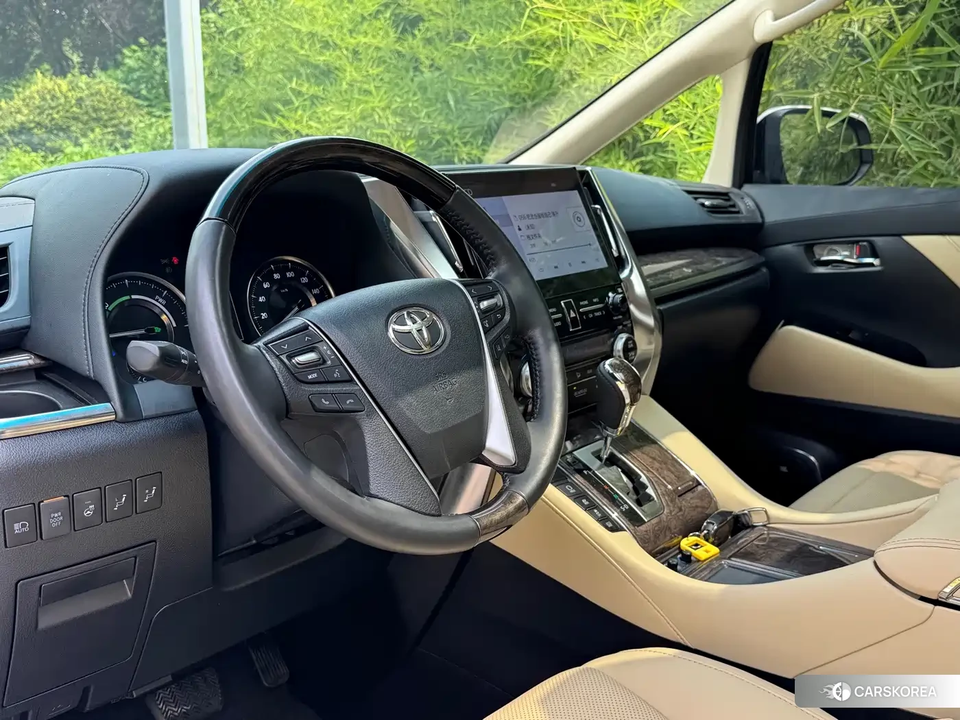 Toyota Elfa id 4679866 из Китая 16