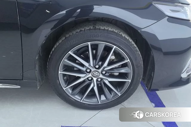 Toyota Camry id 4273102 из Китая 14