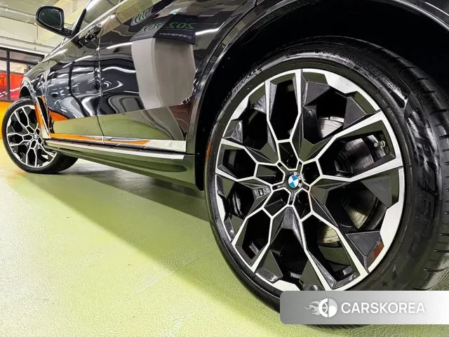 BMW X7 (G07) id 3482228 из Кореи 17