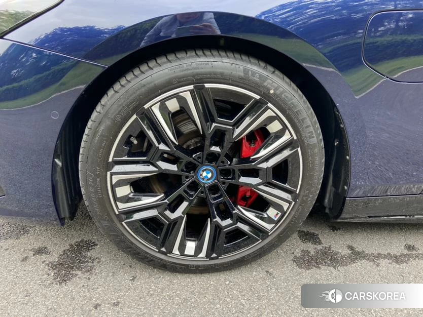BMW i5 (import) id 4473806 из Китая 7